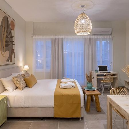 Grammata Suites Ermoupoli Bagian luar foto