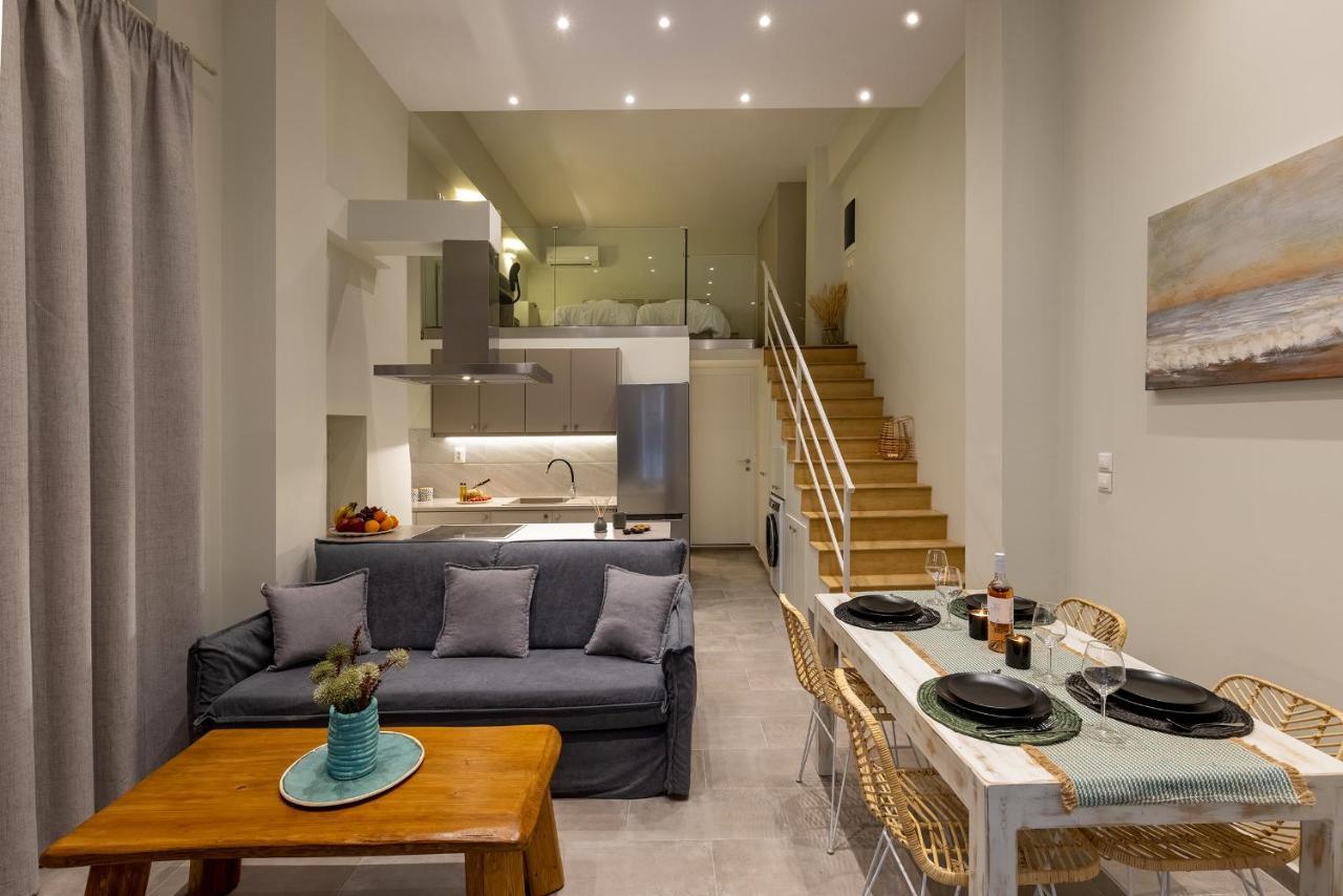 Grammata Suites Ermoupoli Bagian luar foto