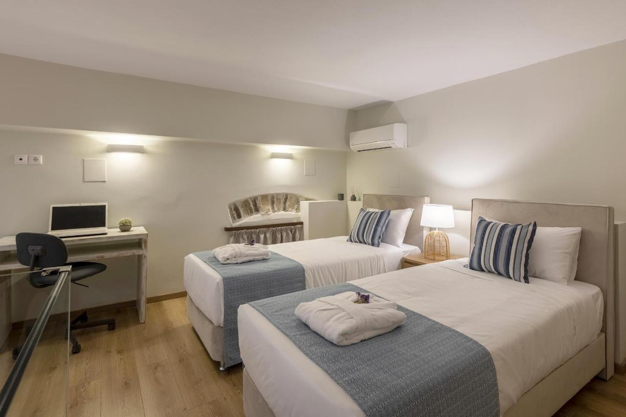 Grammata Suites Ermoupoli Bagian luar foto